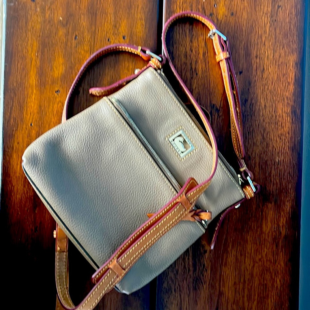 Dooney & Bourke crossbody bag